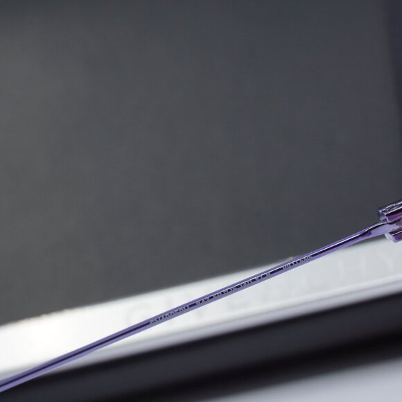 Final Price! Givenchy GV40059U 84Z Sunglasses - Picture 8 of 10